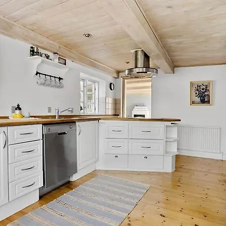 Semesterbostad Sb127-augustenborg-svinget-2-b